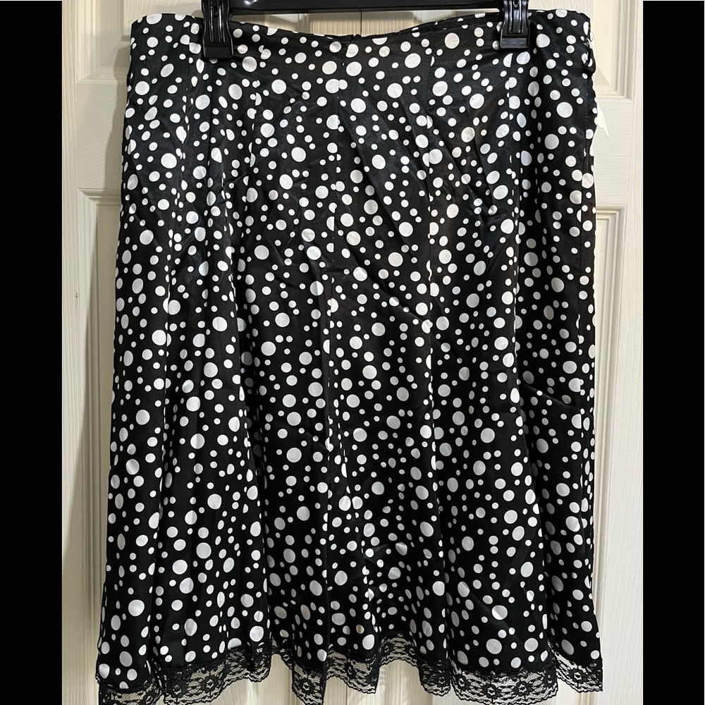 Baranda Midi Black/White Skirt in Size Large